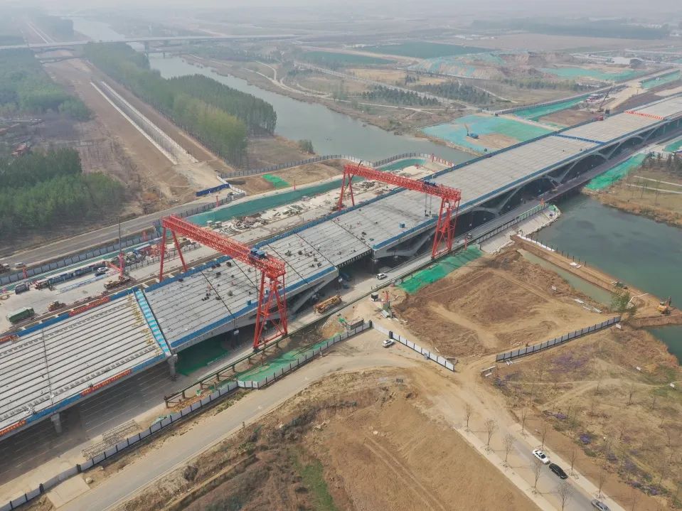 連收兩封表?yè)P(yáng)信，講述188天“拼”出的奇跡